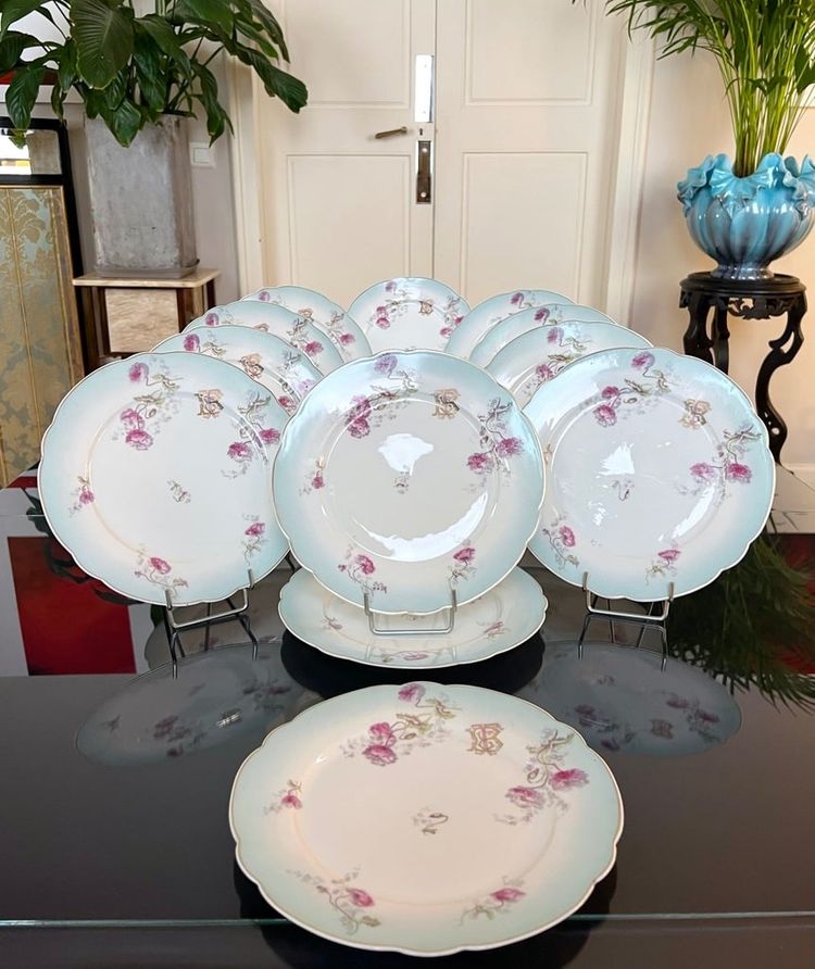 Fine Porcelain Dinner Plate Set - Monogrammed Carnation Flower Decor