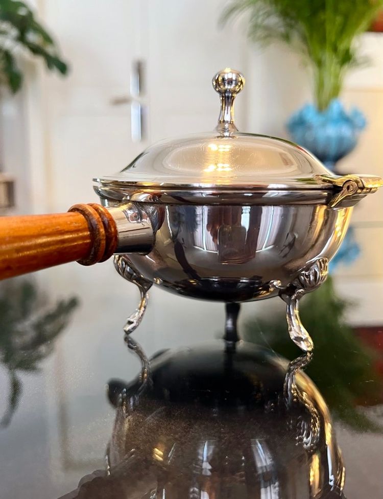 Saucière En Métal Argenté Avec Poignée