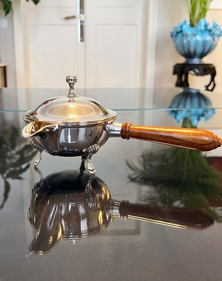 Saucière En Métal Argenté Avec Poignée