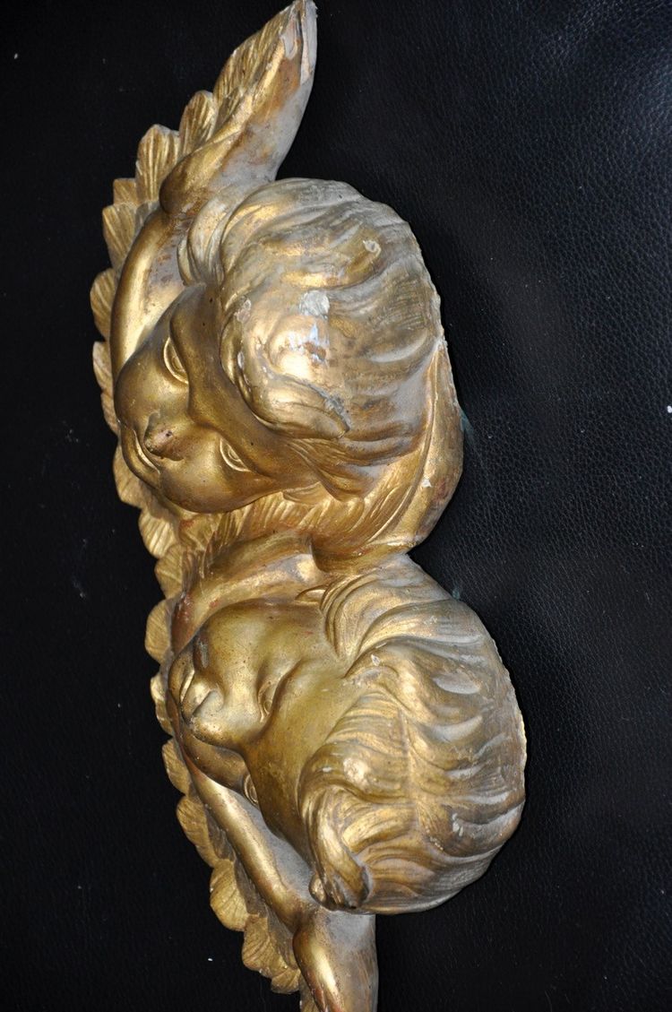Bas-relief En Bois Doré Attribué à Jacques Bernus Deux Têtes D'angelots 18th Century