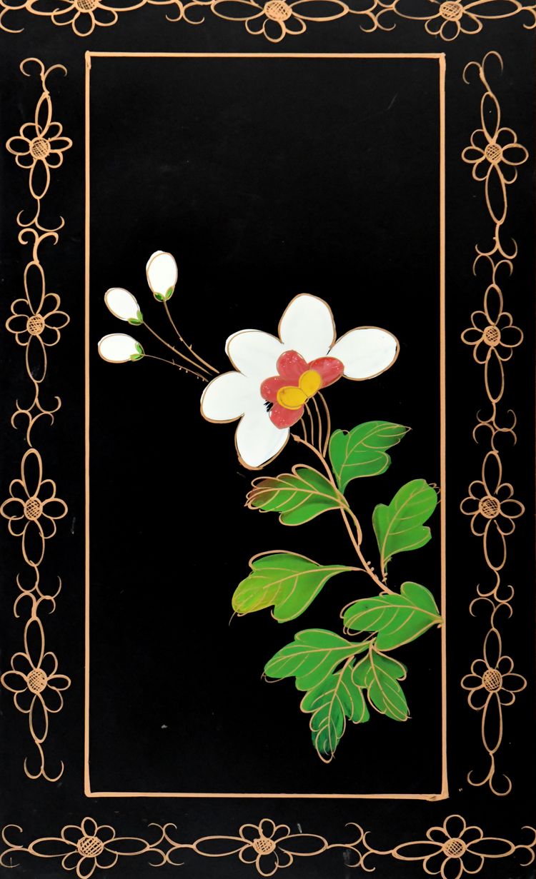 Japanese sideboard in bamboo and black lacquer enhanced with polychrome flowers