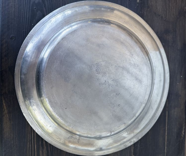 Pewter Dish With Engraved Decor Of Saint Barbara -1747