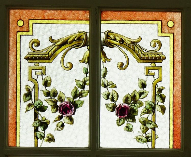Vitrail - Vitraux - Guirlandes De Fleurs