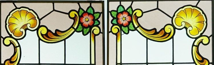 Stained glass - Stained glass windows - Red flower decoration