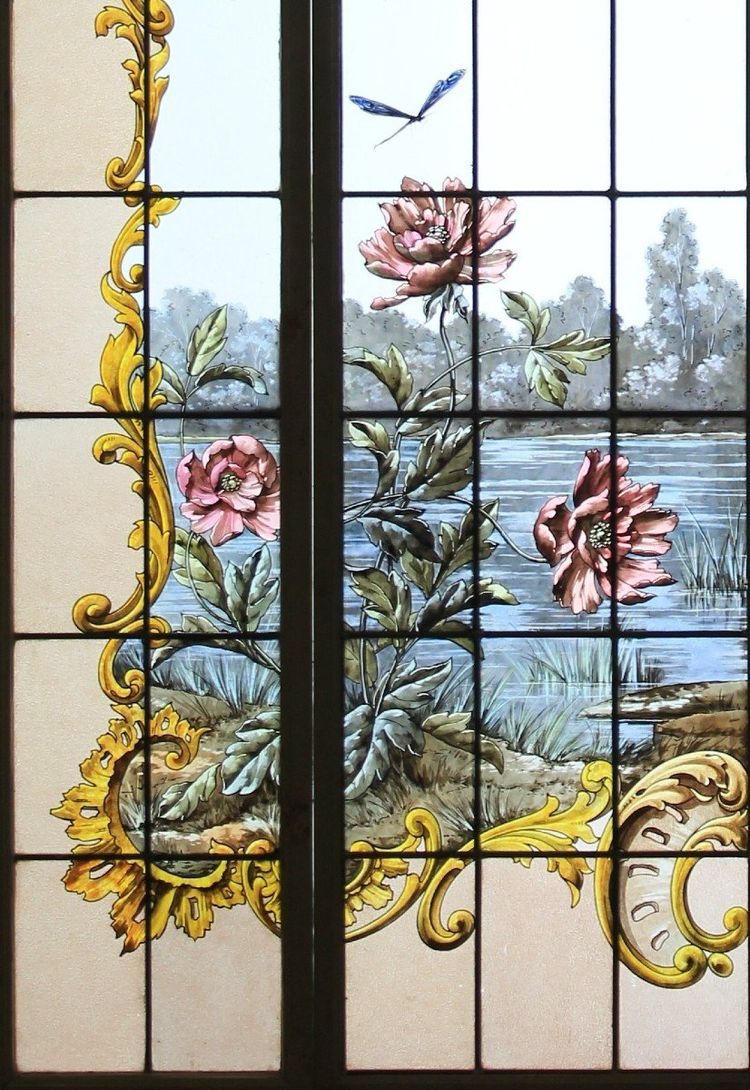 Vetrate - Vetrate - Fiori, uccelli, farfalle in riva all'acqua