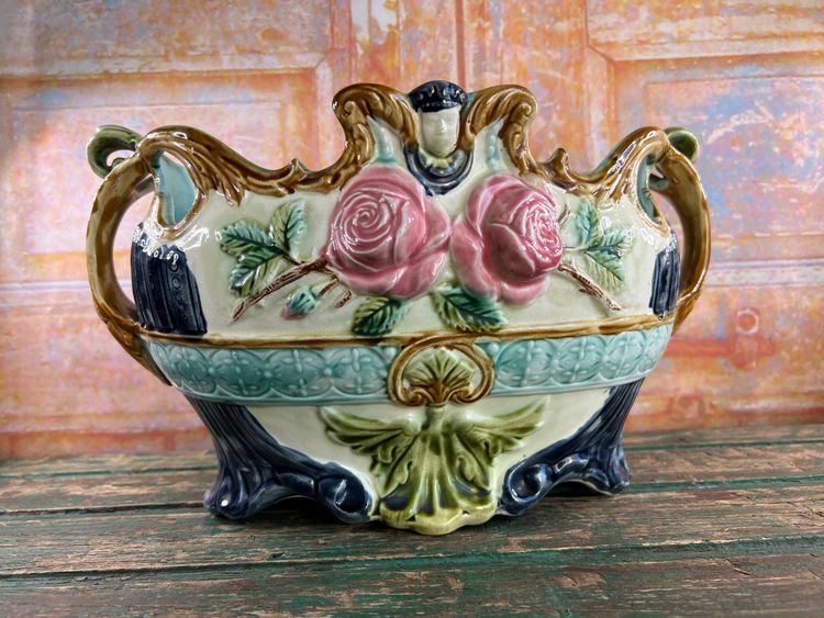 Pair of Barbotine Planters - Faïencerie d'Onnaing - Late 19th century