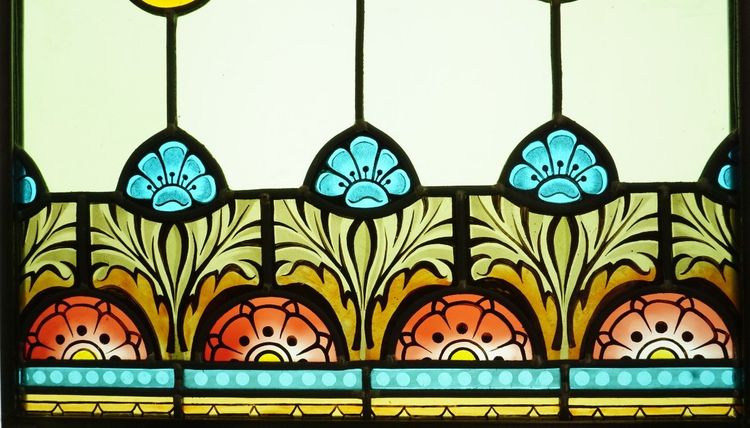 Stained glass - Stained glass windows - Chives and flower border