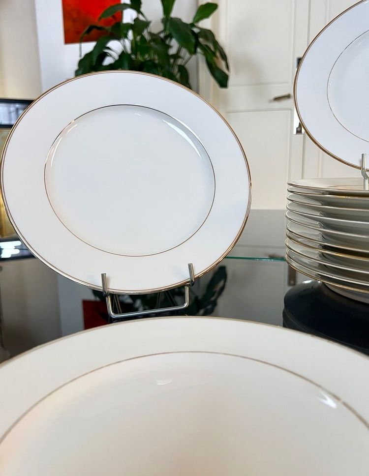 Servizio di piatti da dessert - Porcelaine De Limoges Bourganeuf - Filetti in oro fino