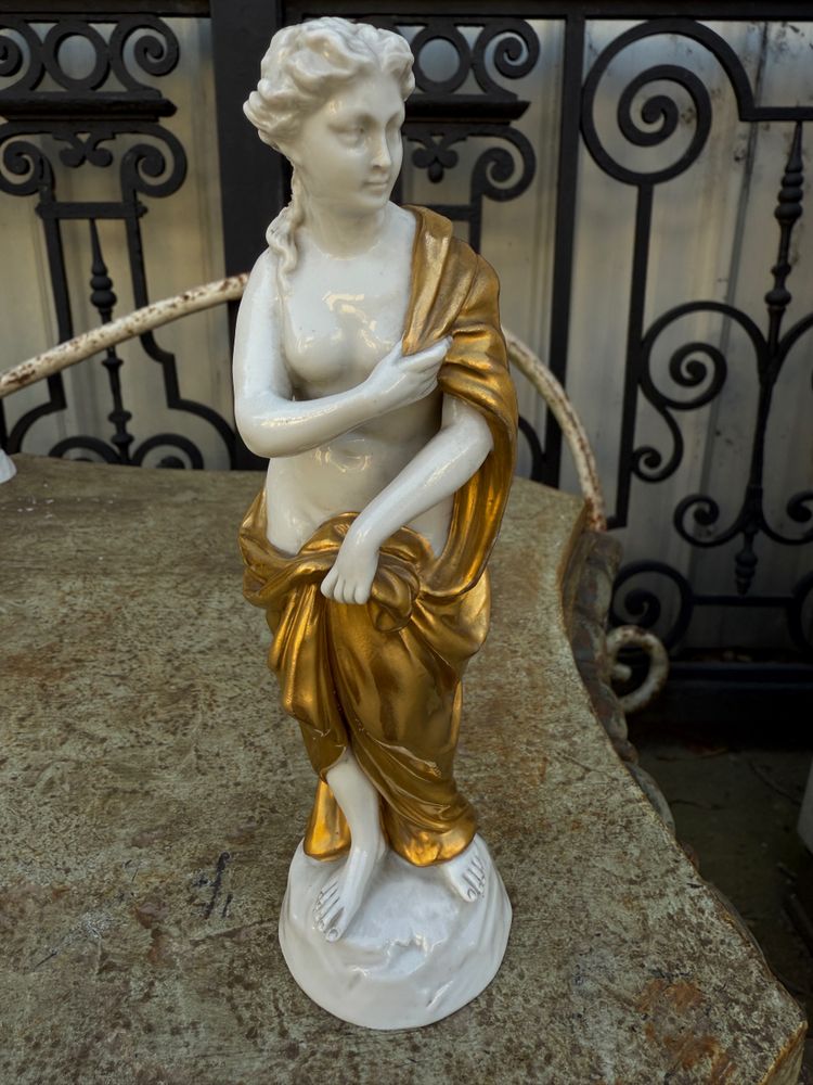 Set of 6 porcelain figures CAPODIMONTE, Naples, Italy