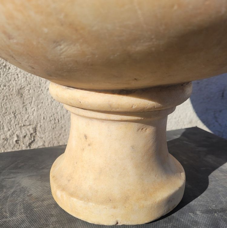 White Marble Pedestal Basin, 19th Century