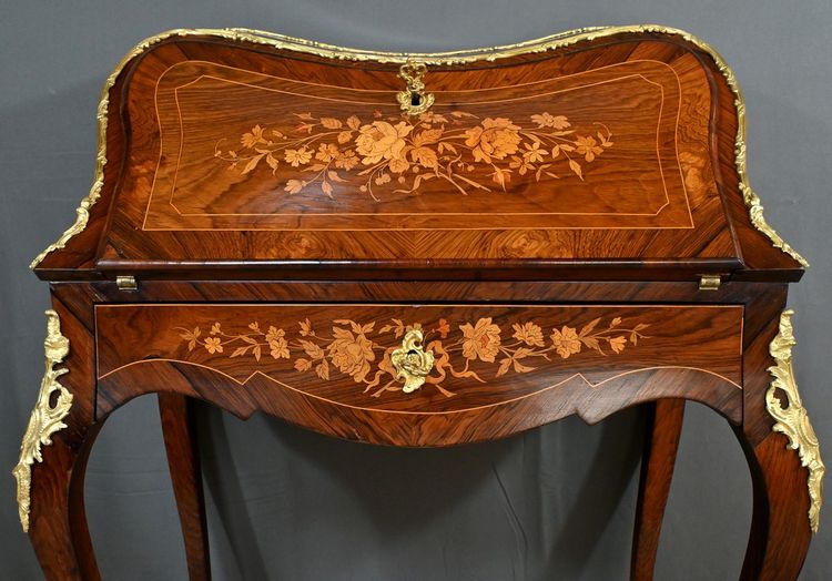 Bureau de Dame en Palissandre, style Louis XV – 2ème Partie XIXe
