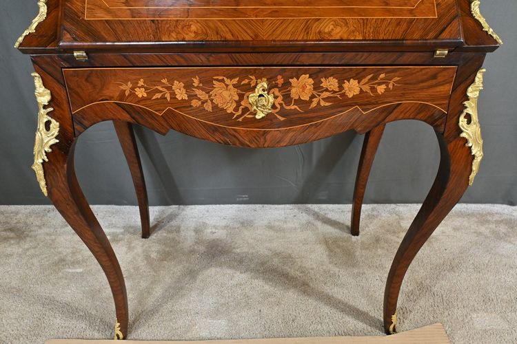 Bureau de Dame en Palissandre, style Louis XV – 2ème Partie XIXe