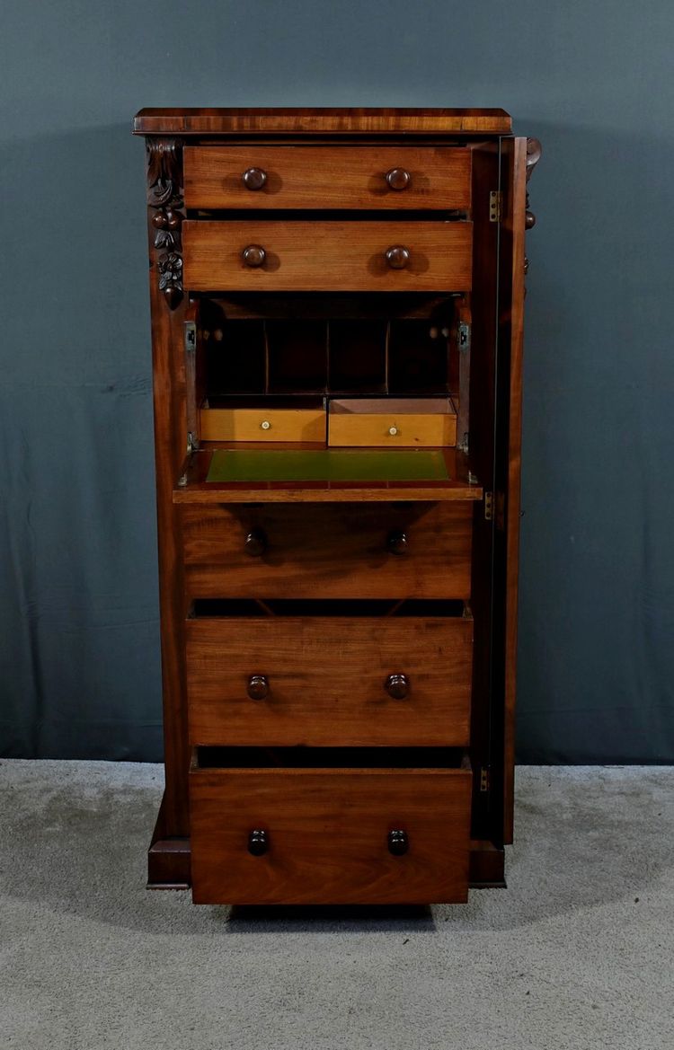 Petit Secrétaire Wellington en Acajou, époque Victorienne, Angleterre – 2ème partie XIXe