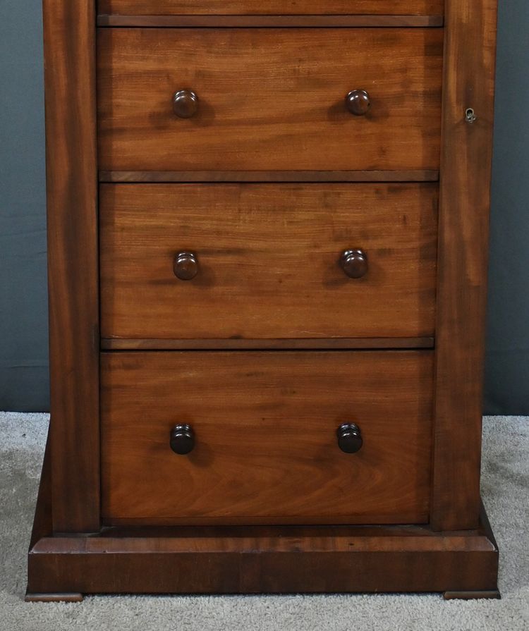 Petit Secrétaire Wellington en Acajou, époque Victorienne, Angleterre – 2ème partie XIXe