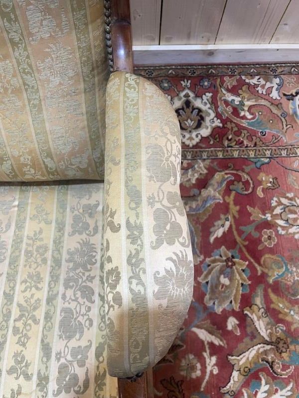 Fauteuil anglais en acajou à oreilles 