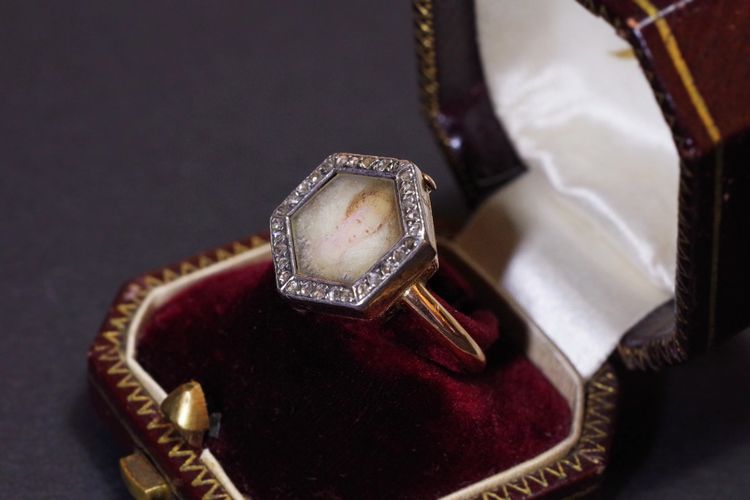 Antiker Portraitring mit Diamanten in Roségold, abnehmbarer Ring, Verwandlungsschmuck