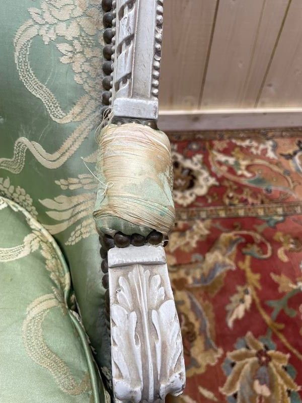 Little louis XVI style shepherdess
