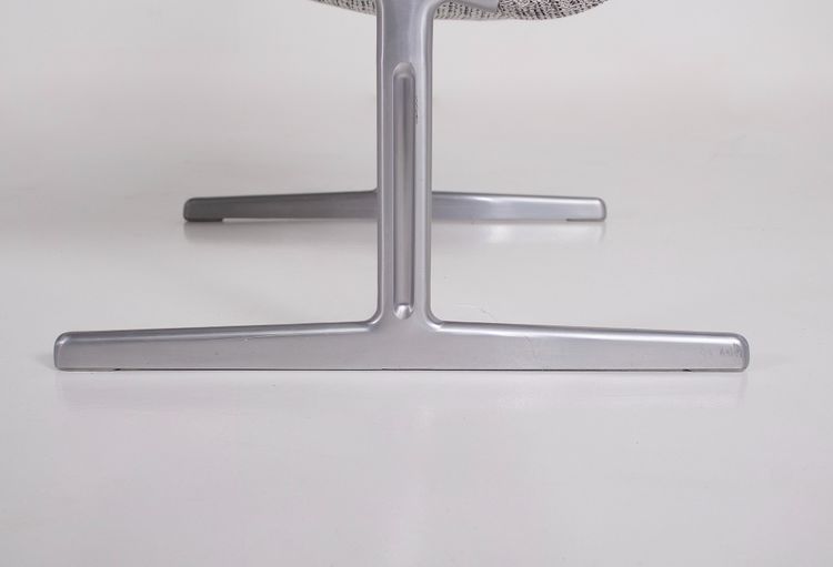 Coppia di poltrone 601 di Dieter Rams