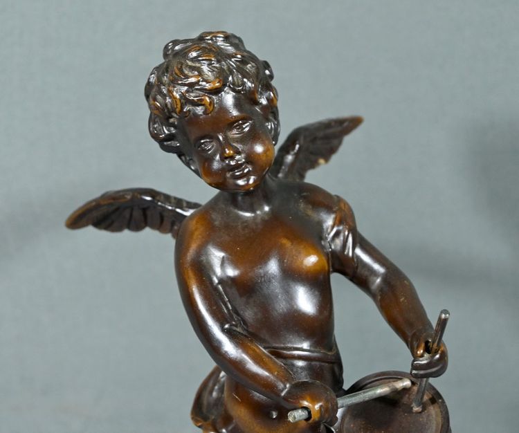 Putto in bronzo con tamburello, firmato A.Moreau – fine XIX secolo