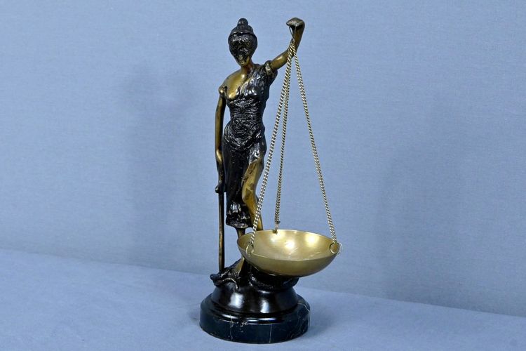Allegoria della Giustizia in bronzo, da C.Franchomme – Inizio XX secolo