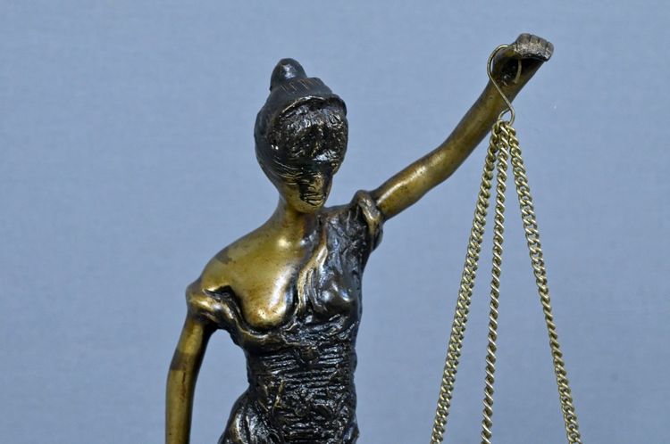 Allegoria della Giustizia in bronzo, da C.Franchomme – Inizio XX secolo