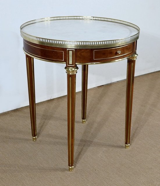  Table Bouillotte en Acajou et Marbre de Carrare, style Louis XVI – milieu XIXe 