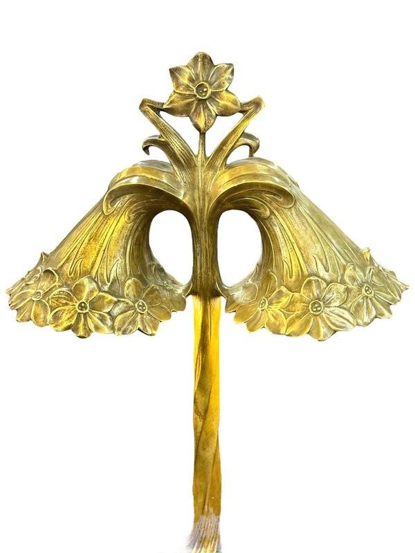 Jules Playing Art Nouveau Double Lamp