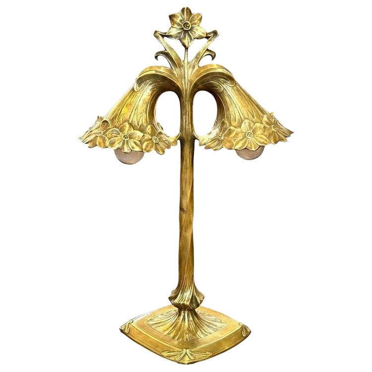 Jules Playing Art Nouveau Double Lamp