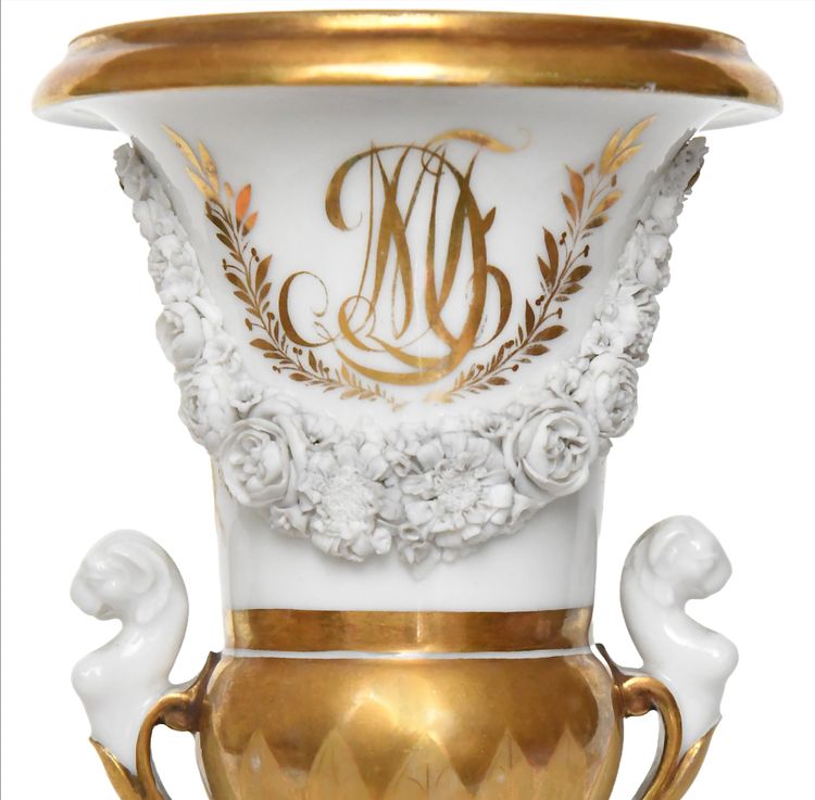 Vaso in porcellana di Meissen in forma medicea 