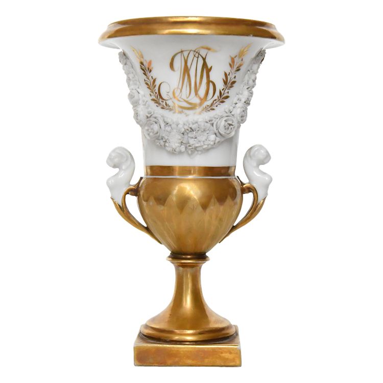 Vaso in porcellana di Meissen in forma medicea 