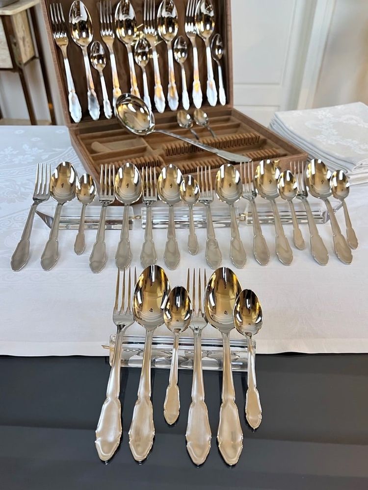 12 Piece Stainless Steel Cutlery Tray - Set