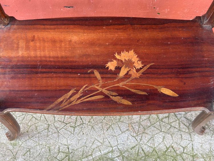 émile Galle ( 1846-1904) Petite Table D’appoint En Marqueterie Art Nouveau école De Nancy 1900