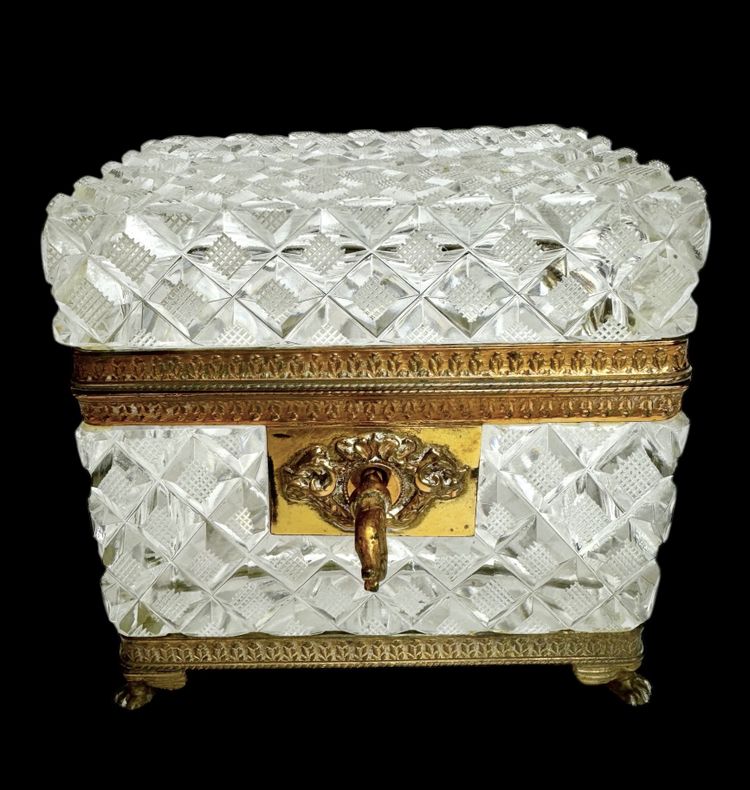 Le Creusot - Crystal and gilded bronze box