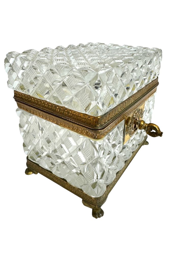 Le Creusot - Crystal and gilded bronze box