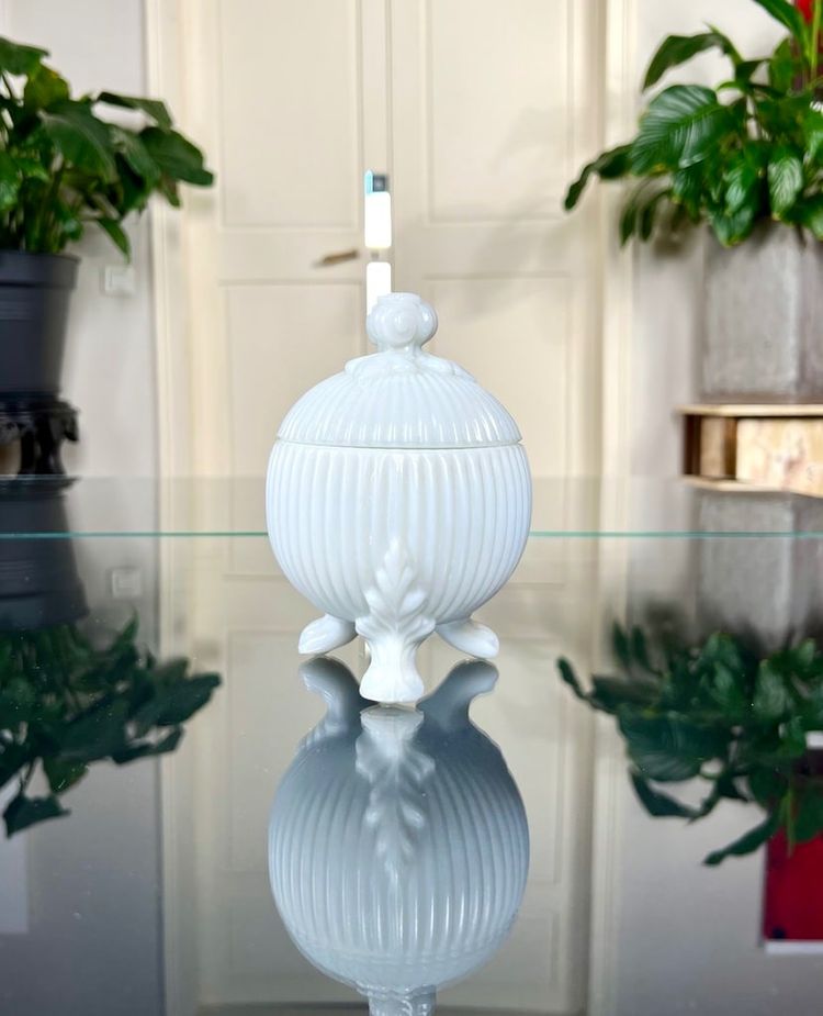 Barattolo per caramelle Drageoir Scatola opalina bianca - Decorazione