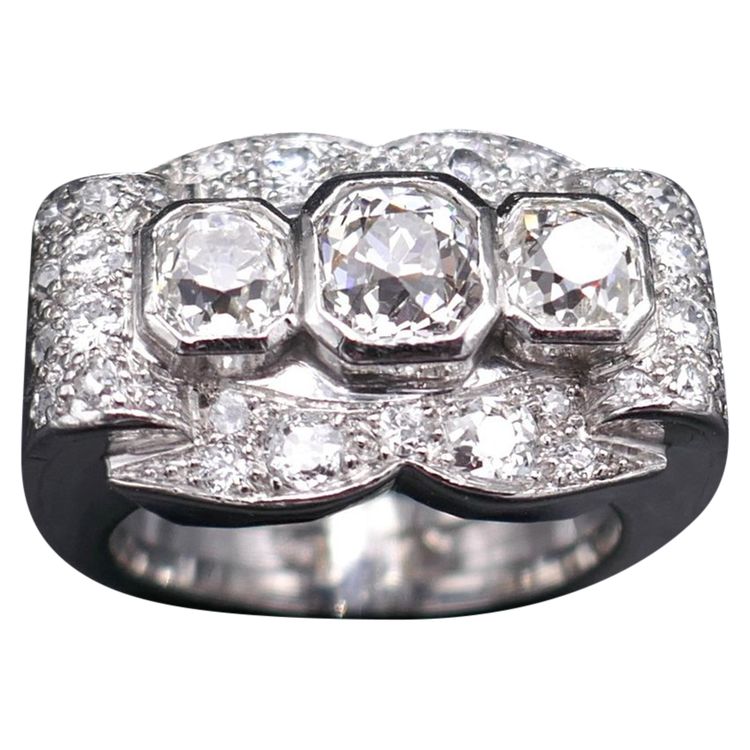Anello con sigillo Art Déco, diamanti 2,80 ct, platino.