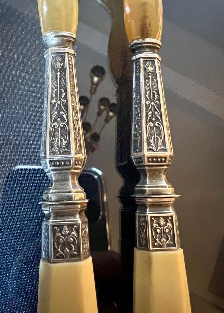 Entremet And Salad Serving Knives In Silver Horn And Metal Art Deco Service