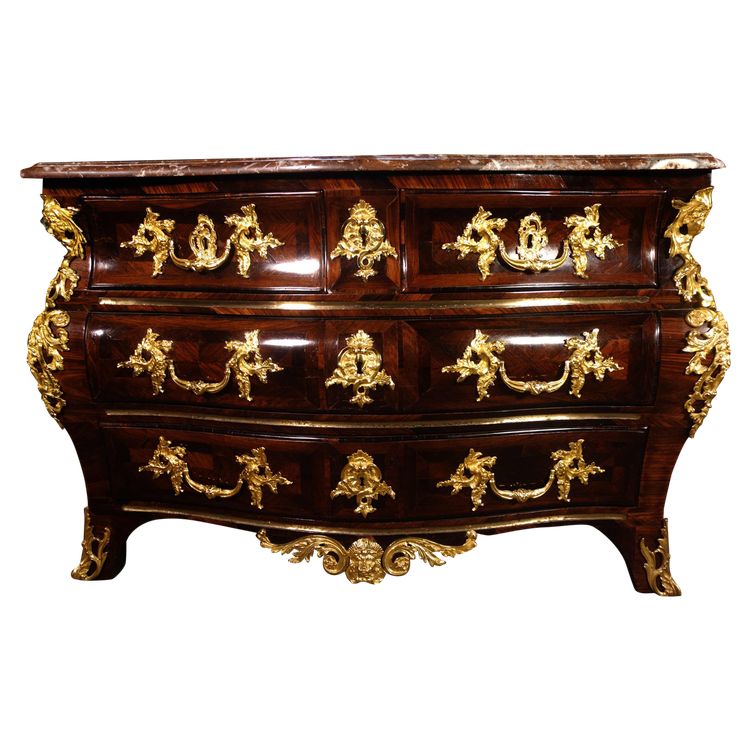 Tomb chest of drawers attributed to Mathieu Criaerd