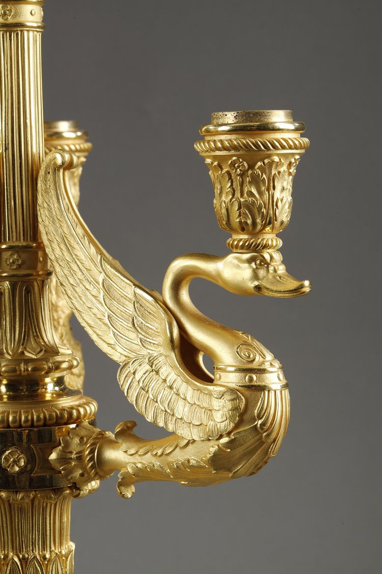 Paire de Flambeaux à trois lumières en bronze ciselé et doré Signés Barbedienne