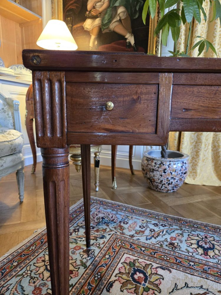 Table tric trac Louis XVI estampillée, Paris époque Louis XVI.