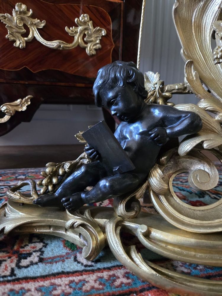 Pair of bronze fireplaces with children, Louis XV style.
