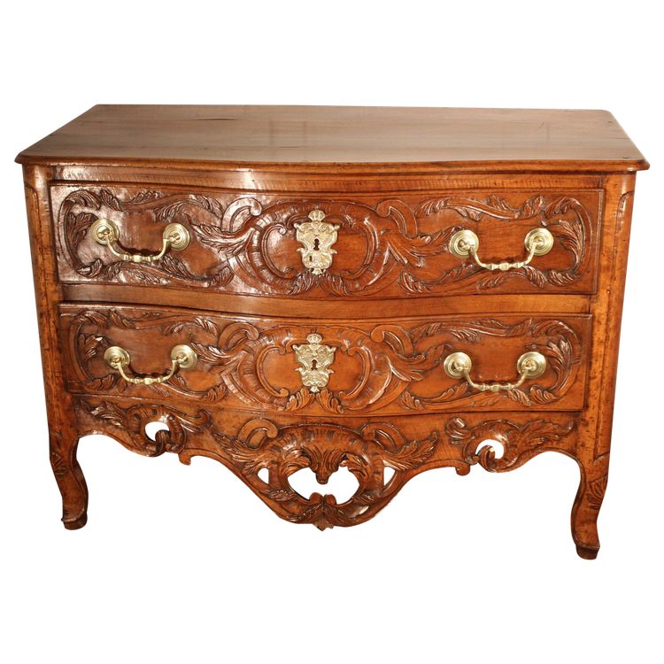 Commode arlésienne 18e