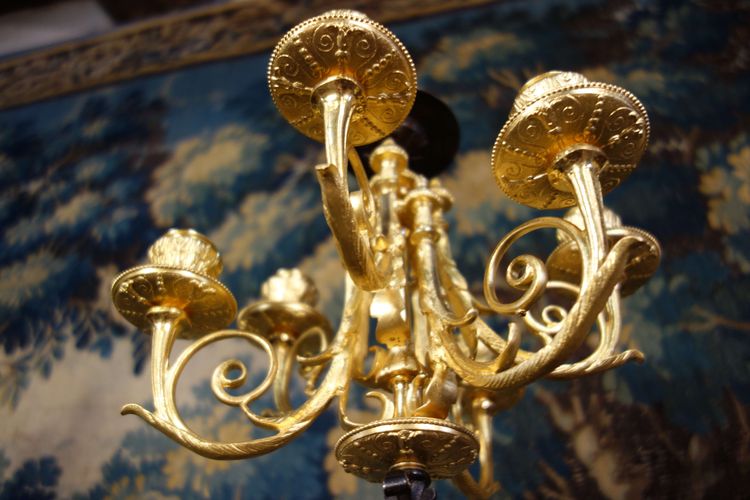 Grande paire de candélabres à l’antique signée James Pradier