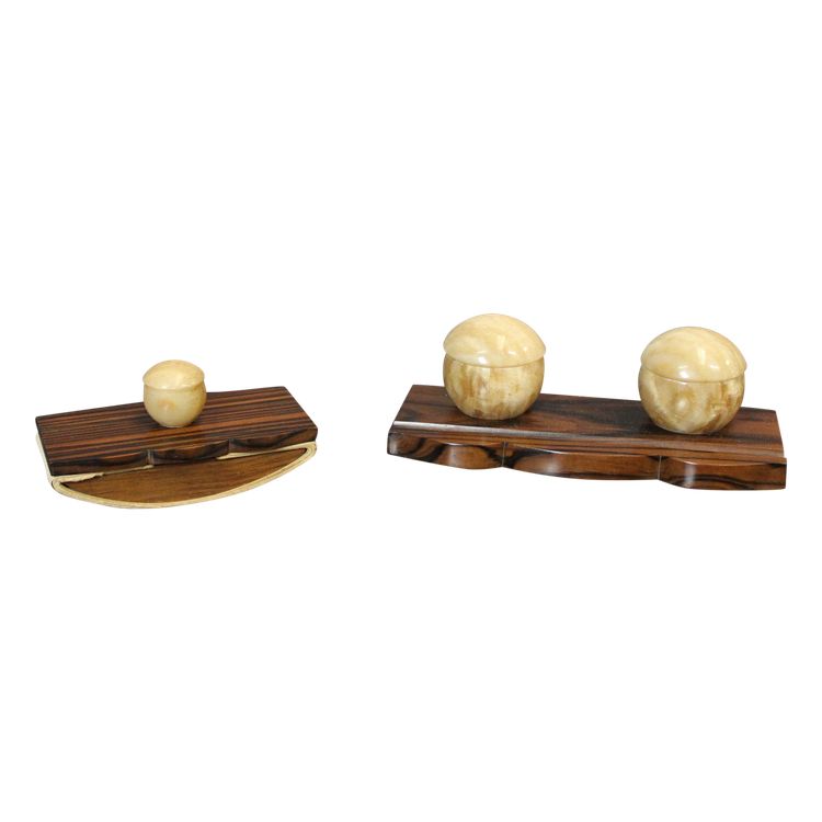 Art Deco Makassar Ebenholz Tintenfass und Stempel