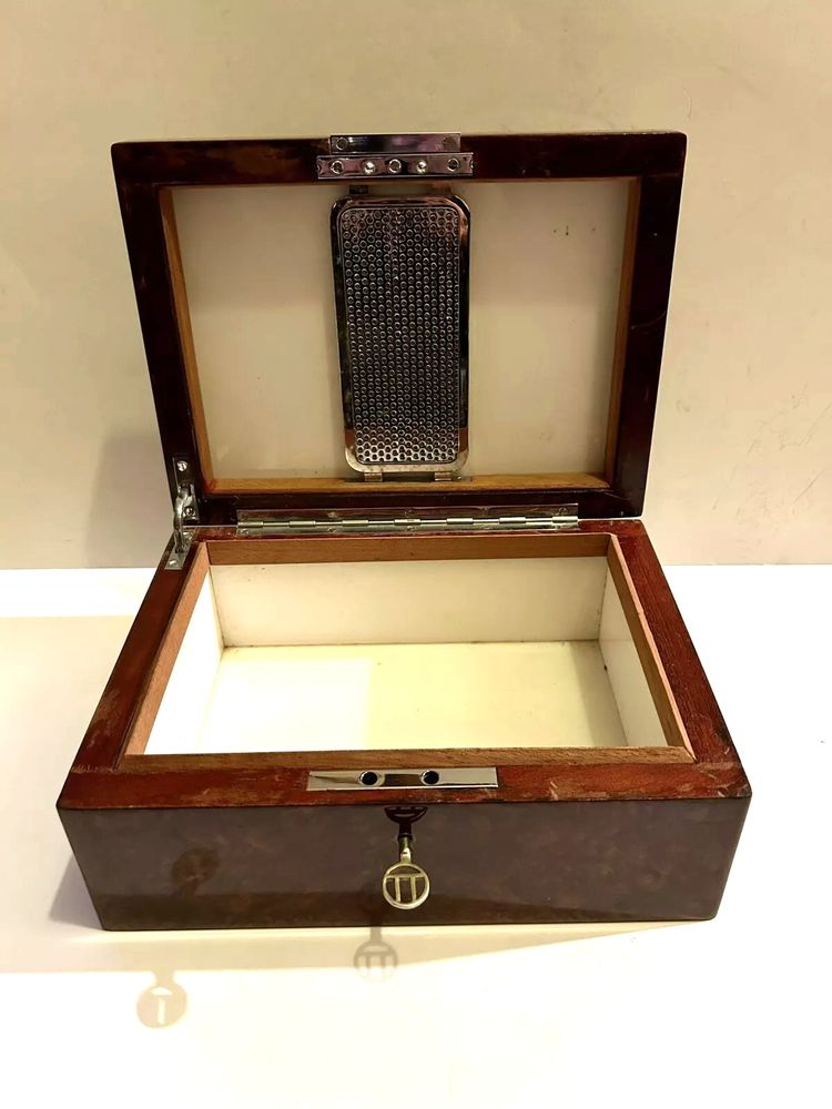 Cigar box - Dunhill - 1970 - Burl veneer