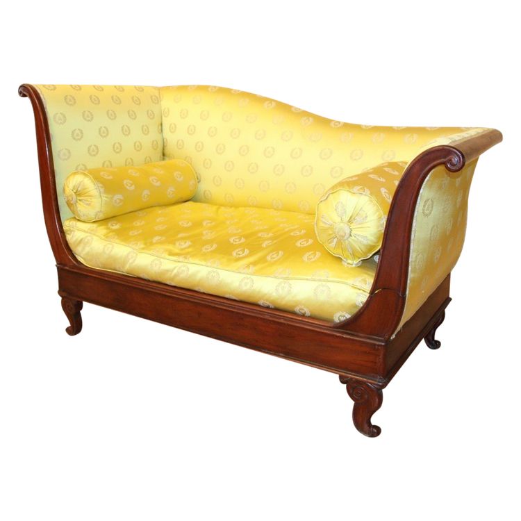 Divano letto in mogano del periodo di restauro