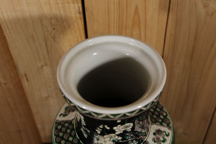 Vase En Porcelaine Chinoise XIXeme Famille Verte