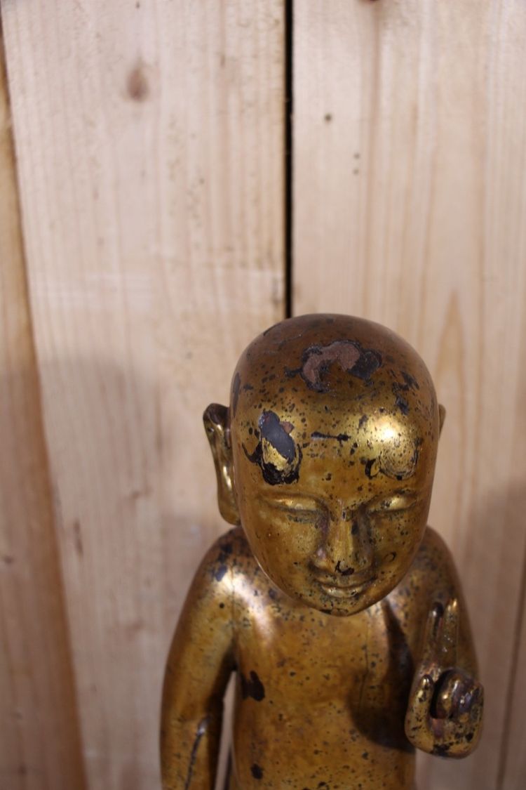 Buddha bambino in legno dorato, Cina, Vietnam, fine del XIX secolo