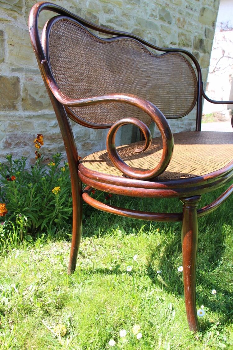 Curved Wooden Bench No. 5 Signed De Thonet 19th Century