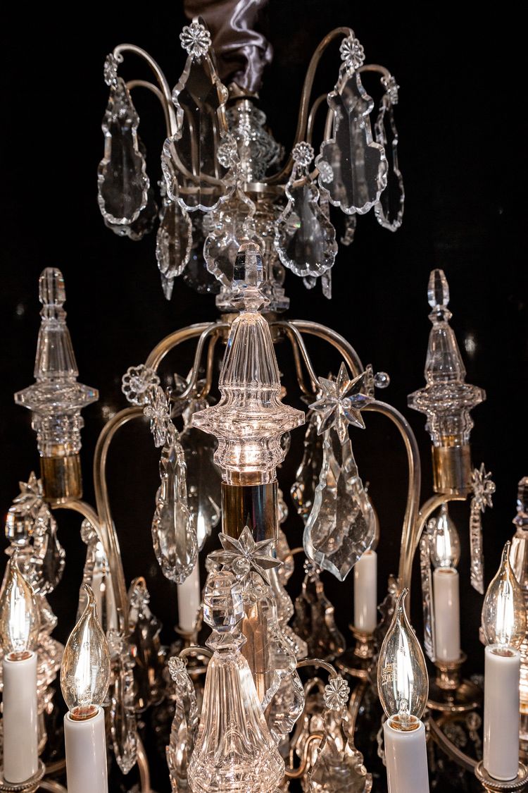 Henri Vian (1860-1905) & Baccarat: Louis XVI style silvered bronze chandelier circa 1890
